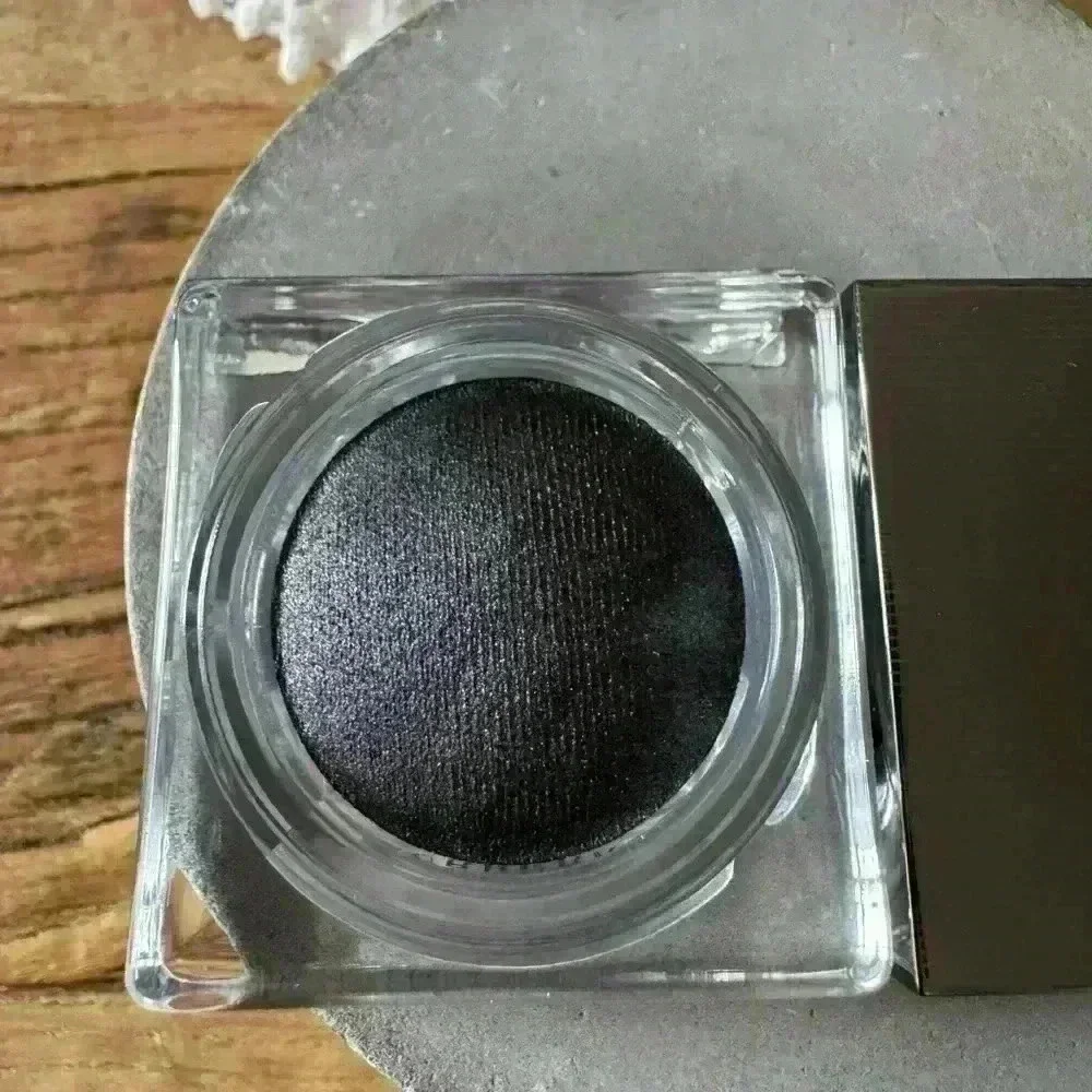 Burberry Eye Colour Crème ~ Charcoal (114) ~ NEW in box!